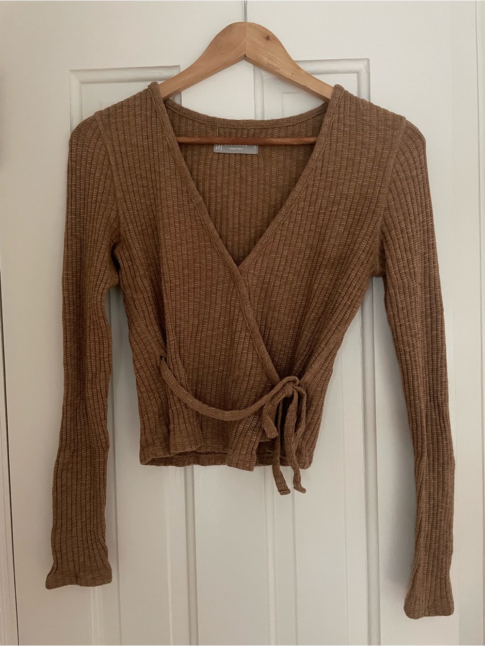 Everlane Ribbed Knit Top in Camel Brown